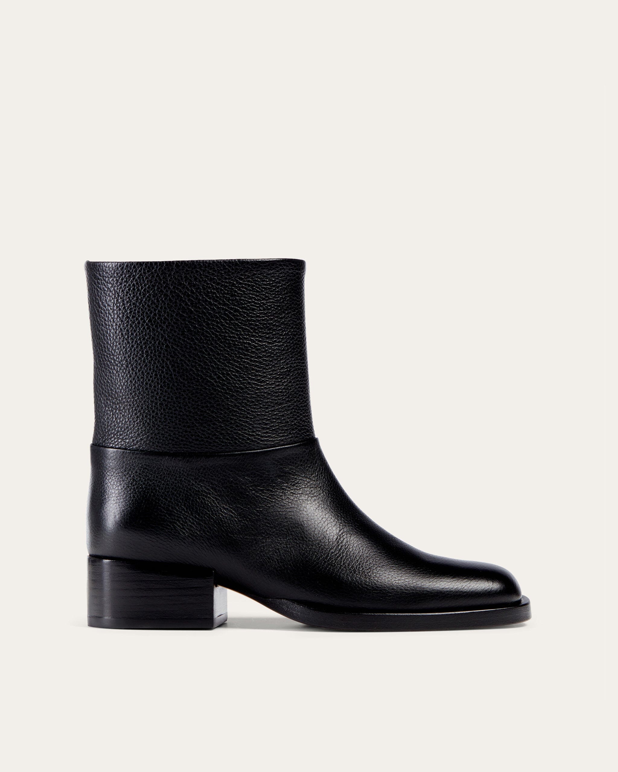 【関税込み】Dear Frances ブラック Balla アンクルブーツ Balla Bootie, Black Mesh | Dear Frances